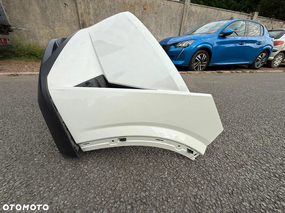 NISSAN QASHQAI ZDERZAK PRZÓD Z PARKTRONIKAMI IGŁA W KOLOR QAB - 4