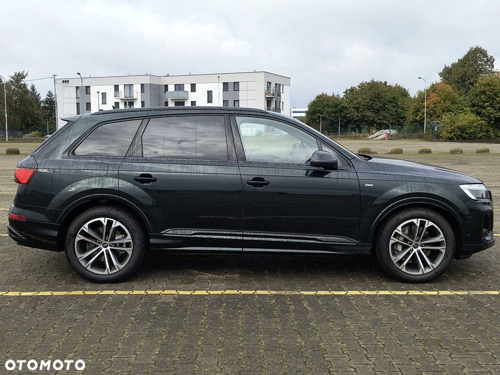 Audi Q7 - 7