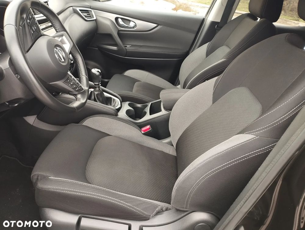 Nissan Qashqai - 22