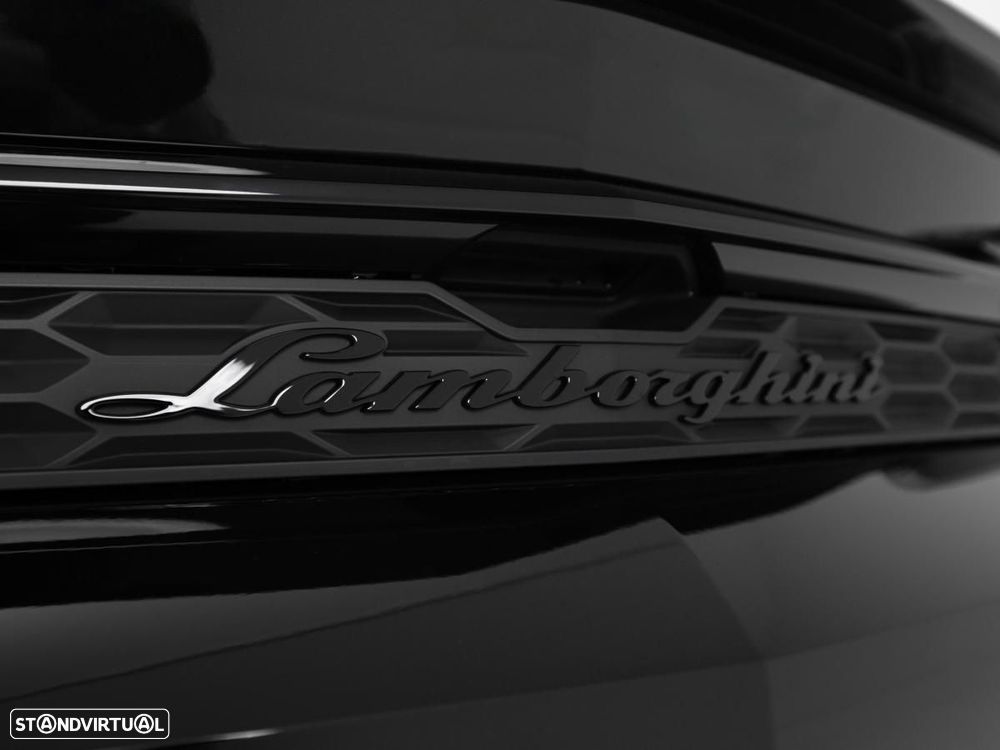 Lamborghini Urus 4.0 V8 SE - 21