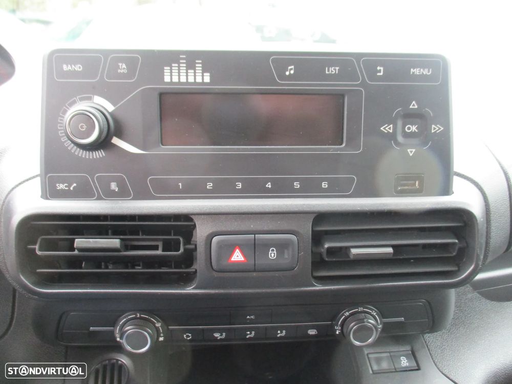 Peugeot PARTNER - 14