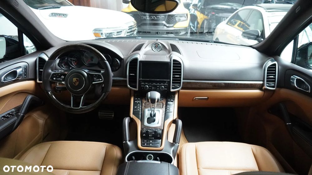 Porsche Cayenne S Tiptronic S - 6