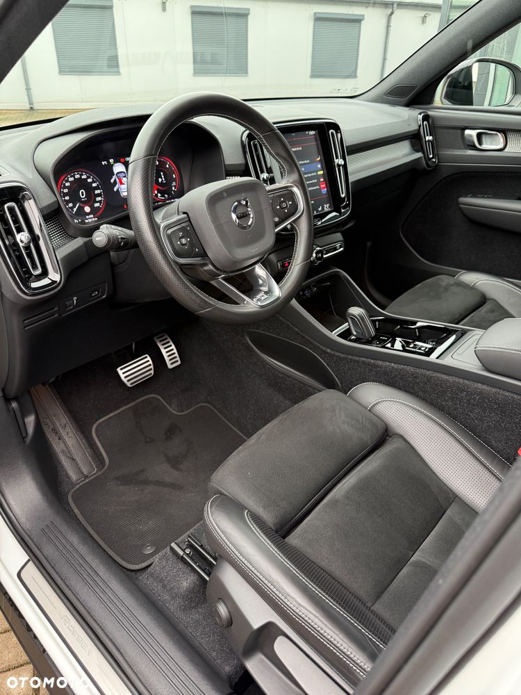 Volvo XC 40 D3 R-Design - 23