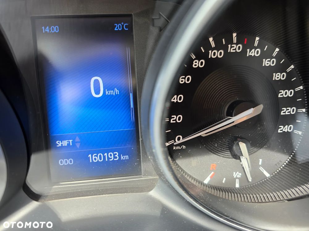 Toyota Avensis 2.0 D-4D Premium - 17