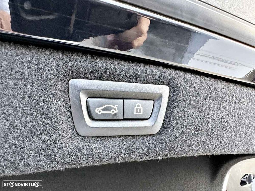 BMW M850i xDrive - 35