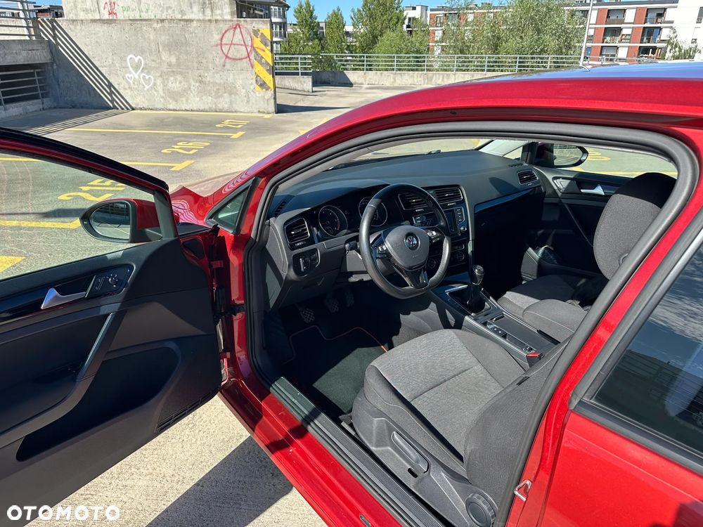 Volkswagen Golf 1.6 TDI Trendline - 6