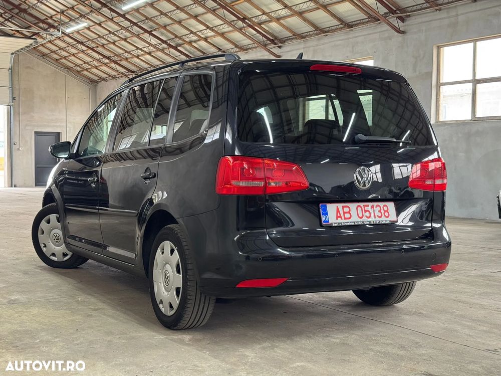 Volkswagen Touran 1.6 TDI BlueMotion Technology Comfortline - 4