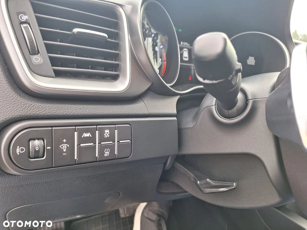 Kia Ceed 1.5 T-GDI M DCT - 18