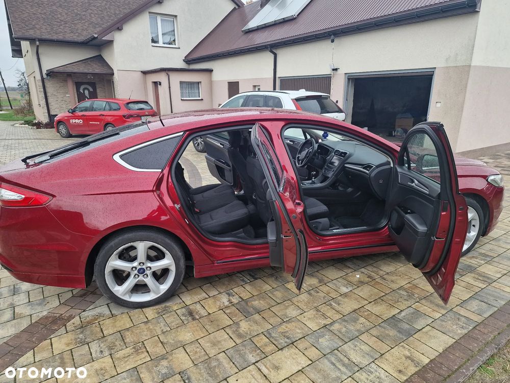 Ford Mondeo 2.0 TDCi Titanium - 12