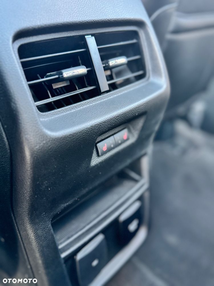 Ford Edge - 26