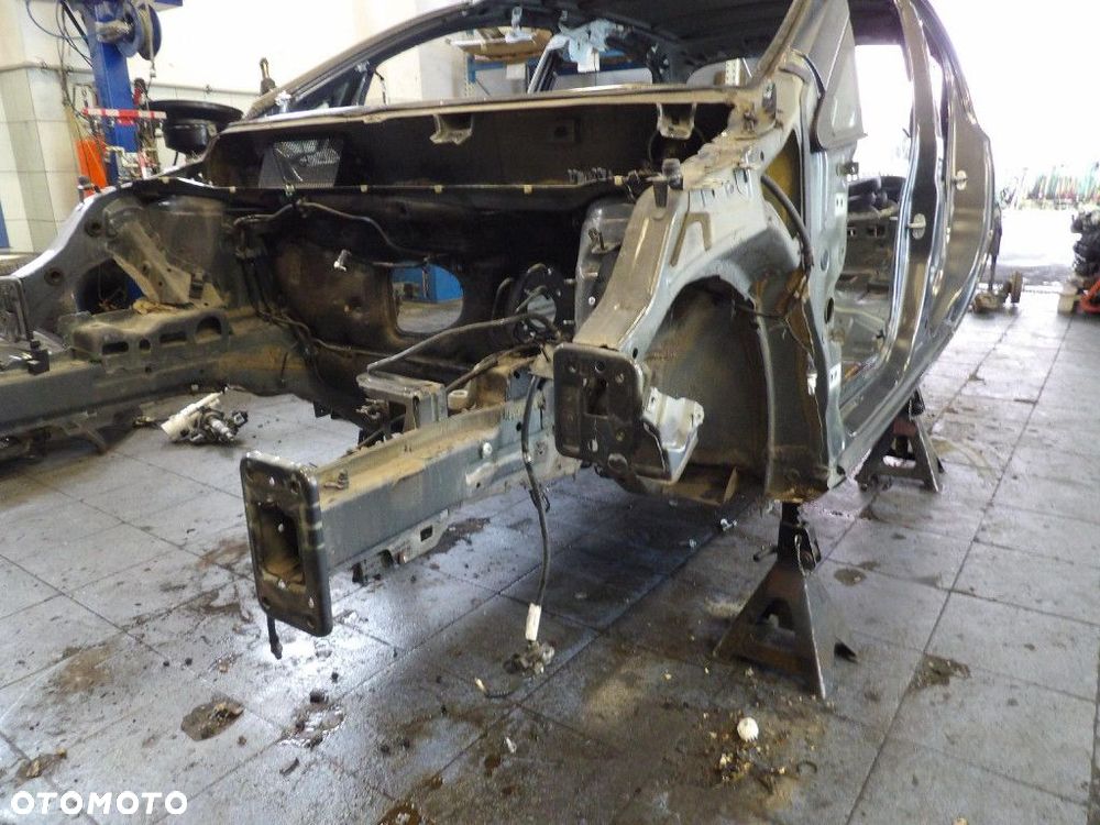 OPEL CORSA E PODŁUŻNICA LEWA  Z190 - 2