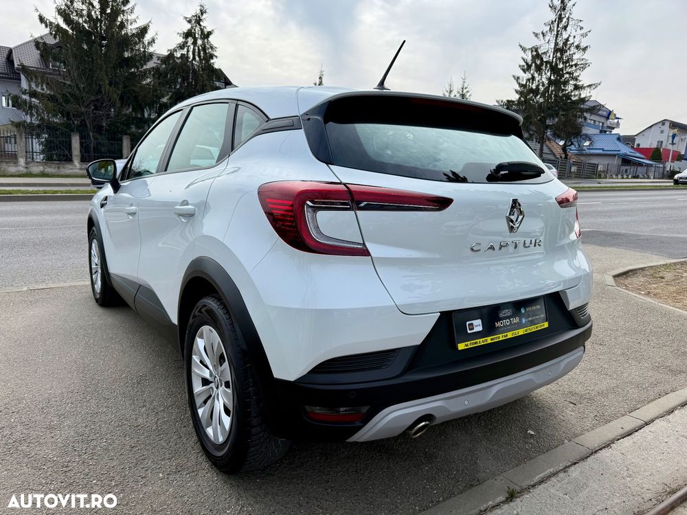 Renault Captur MHEV 140 Techno - 4