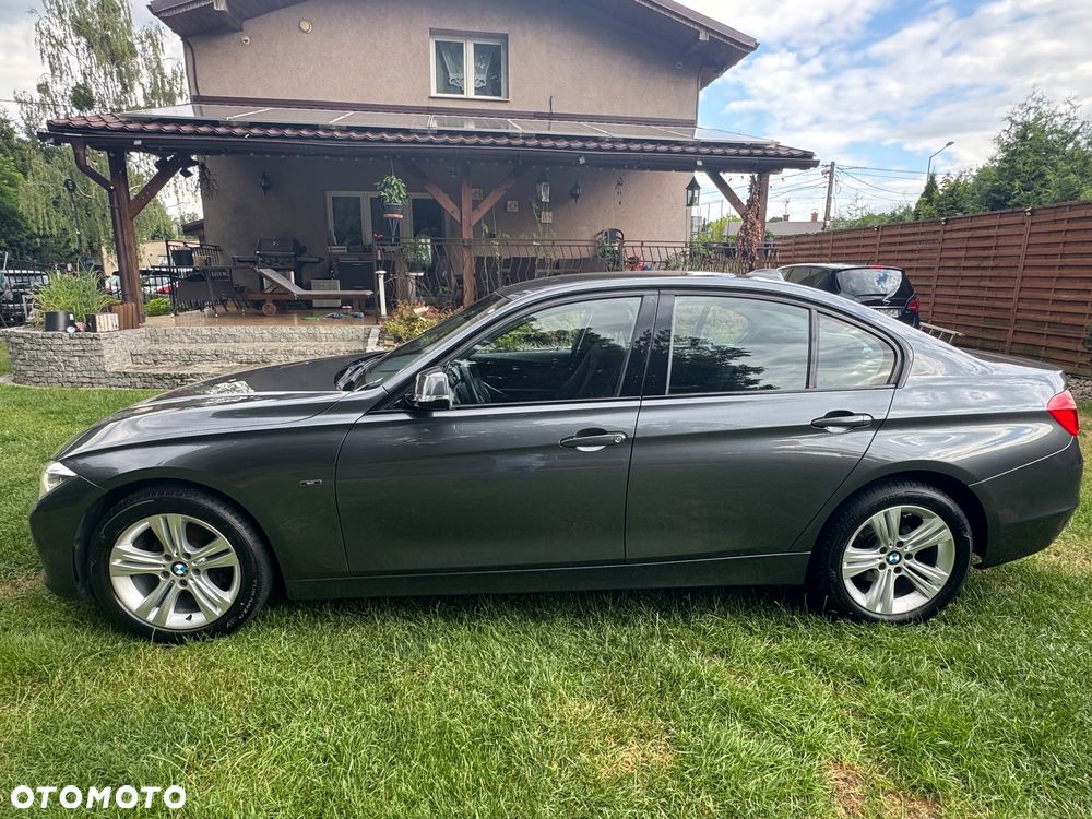 BMW Seria 3 316i Sport Line - 6