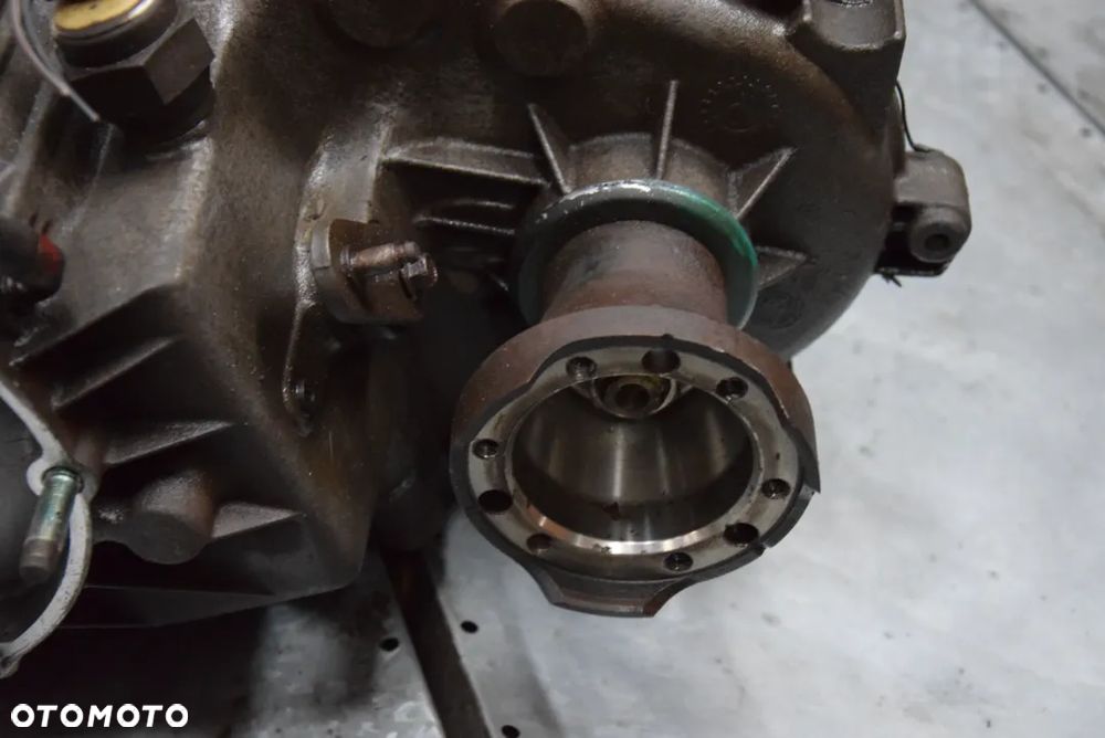 JEEP CHEROKEE KJ 2.8 CRD 3.7 V6 REDUKTOR 242J AUTOMAT - 11