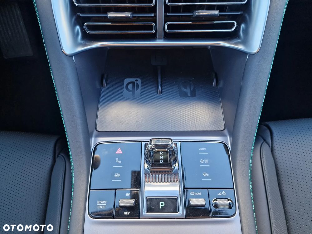 BYD Seal U DM-i 1.5 Boost - 13