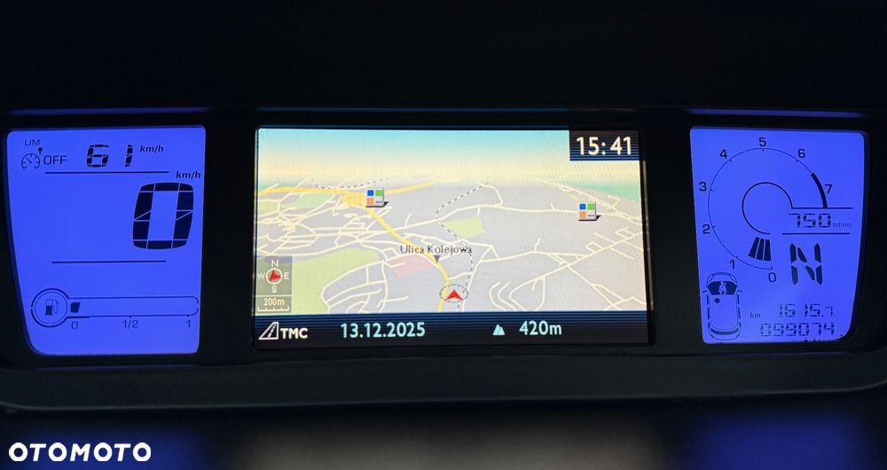 Citroën C4 Grand Picasso THP 150 EGS6 Exclusive - 17