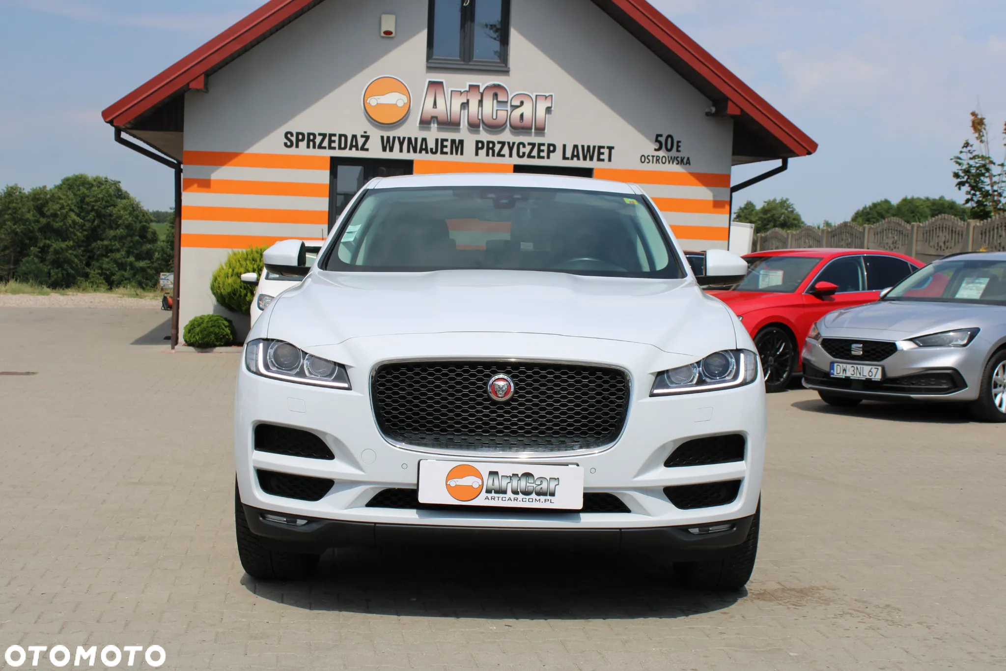 Jaguar F-Pace - 9