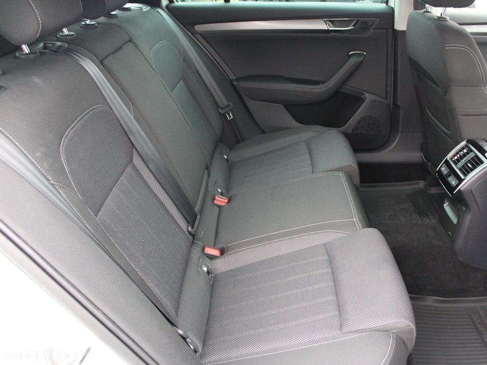 Skoda Superb 2.0 TSI Style DSG - 16