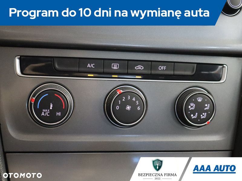 Volkswagen Golf Variant - 20