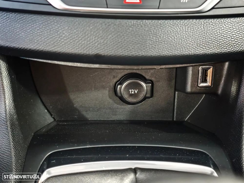 Peugeot 308 1.2 PureTech Style - 11
