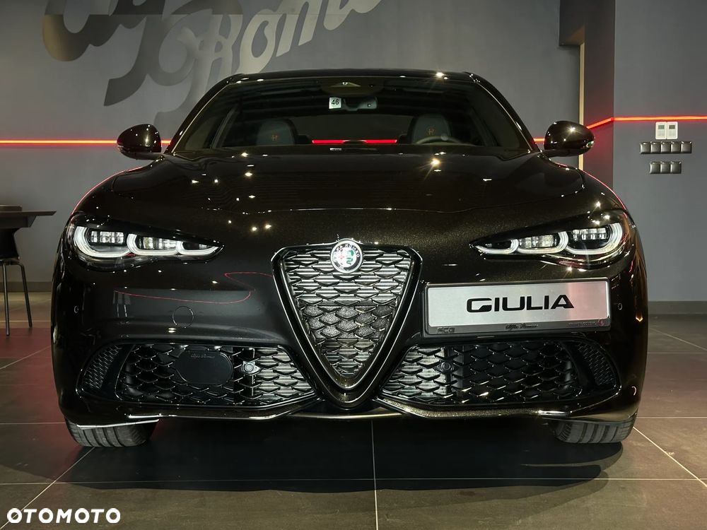 Alfa Romeo Giulia 2.2 D Turbo Veloce Q4 - 3