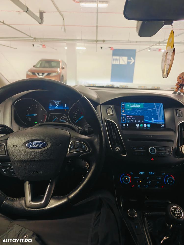 Ford Focus 1.5 TDCi Titanium - 6