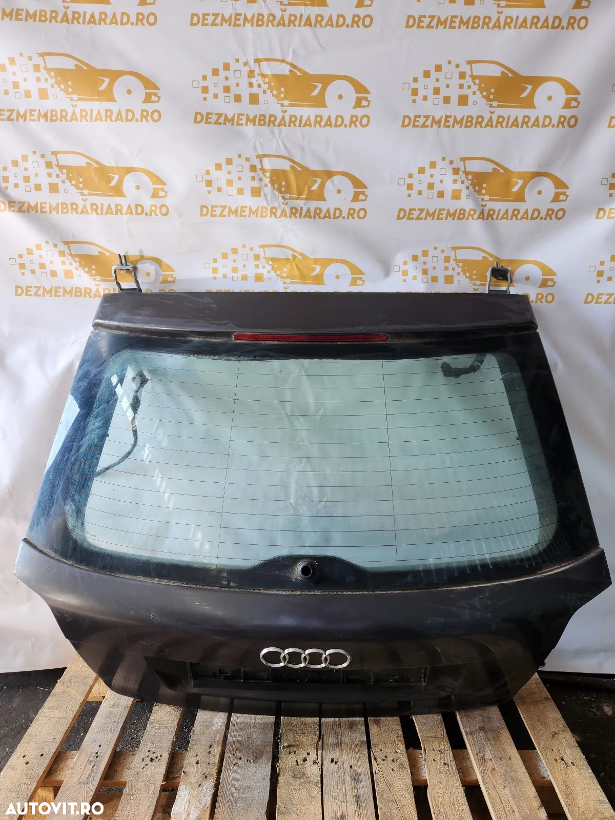 Haion Hayon Audi A3 8P Hatchback An 2004-2005-2006-2007-2008 - Dezmembrari Arad - 2