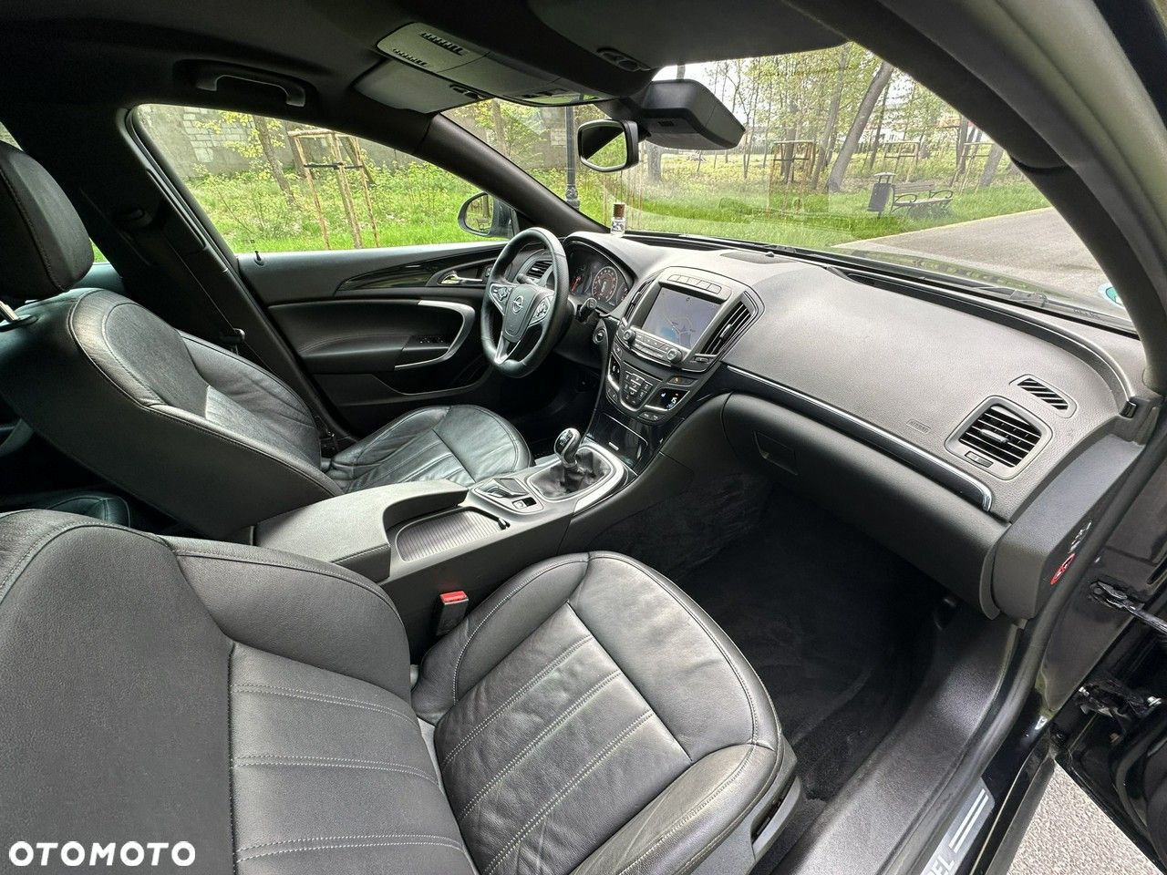 Opel Insignia - 32