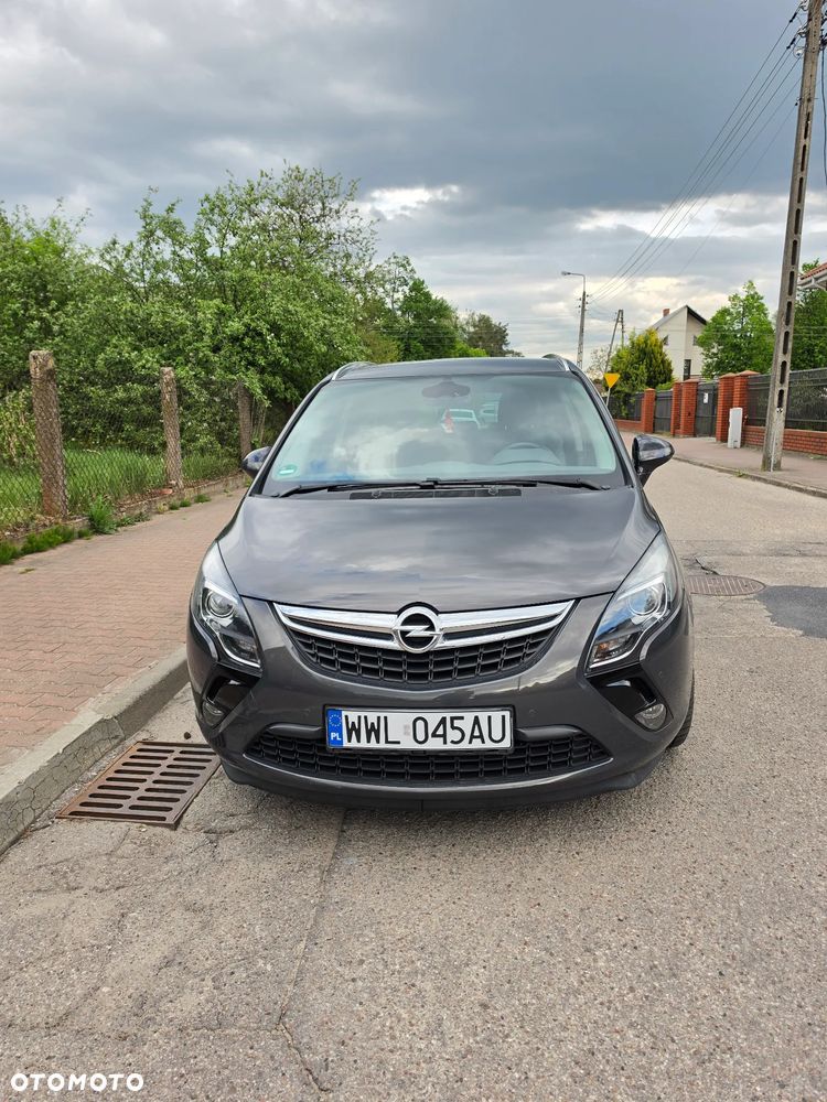 Opel Zafira 1.6 T SIDI Cosmo S&S - 2