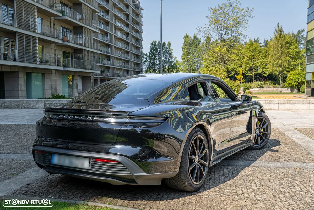 Porsche Taycan Standard - 2