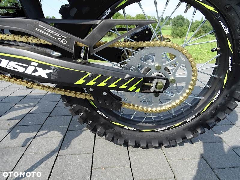 ASIX XB-88 250cc - 17