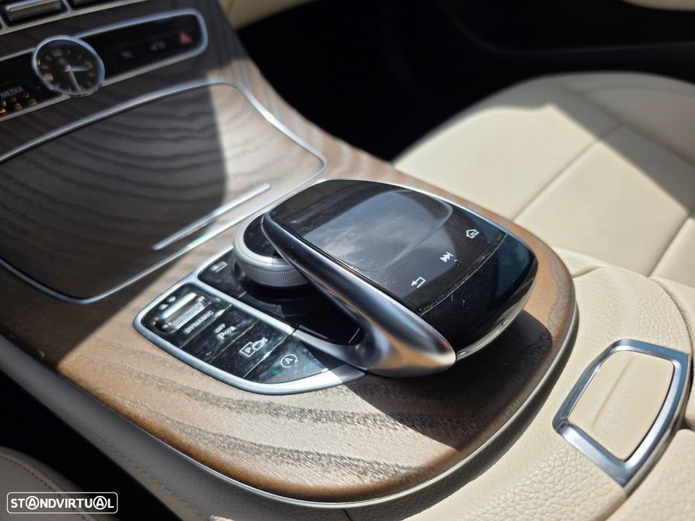 Mercedes-Benz E 220 d Avantgarde - 16
