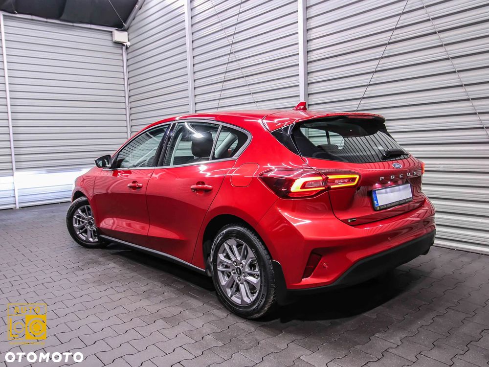 Ford Focus 1.0 EcoBoost Titanium - 4