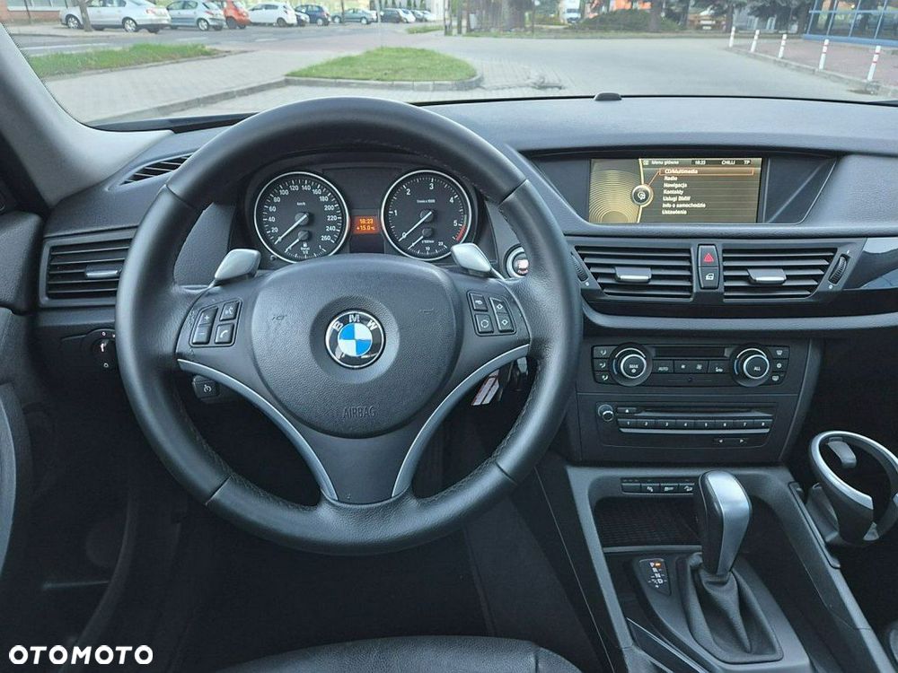BMW X1 xDrive23d - 9