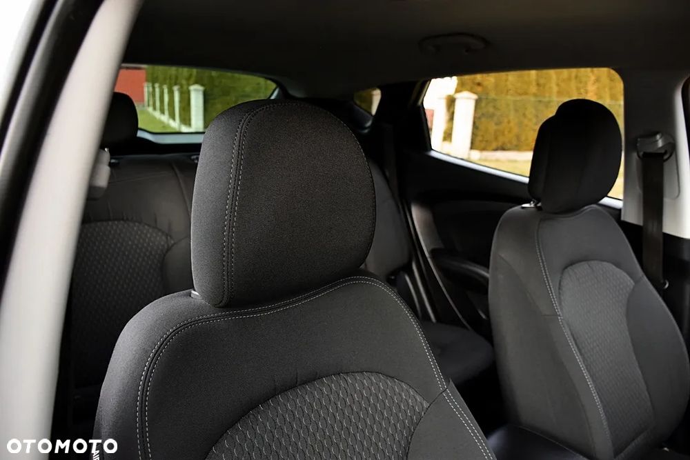 Hyundai ix35 2.0 CRDi 4WD Comfort - 34