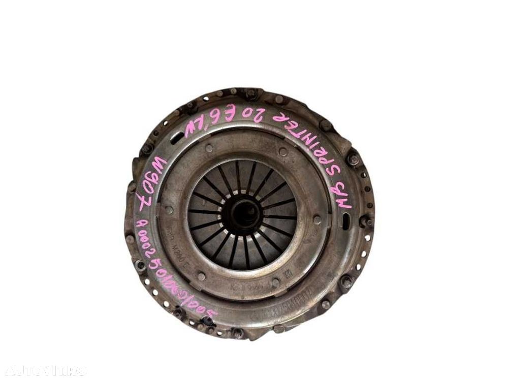 Dezmembrari MERCEDES BENZ SPRINTER W907 2.0 tr spate -  Kit ambreiaj - 1