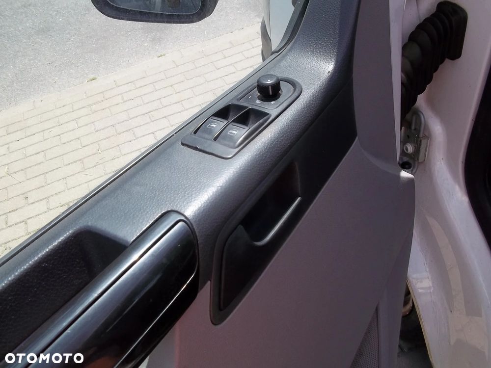 Volkswagen transporter T5 - 10
