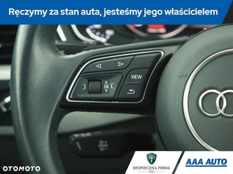 Audi A4 Limousine - 16