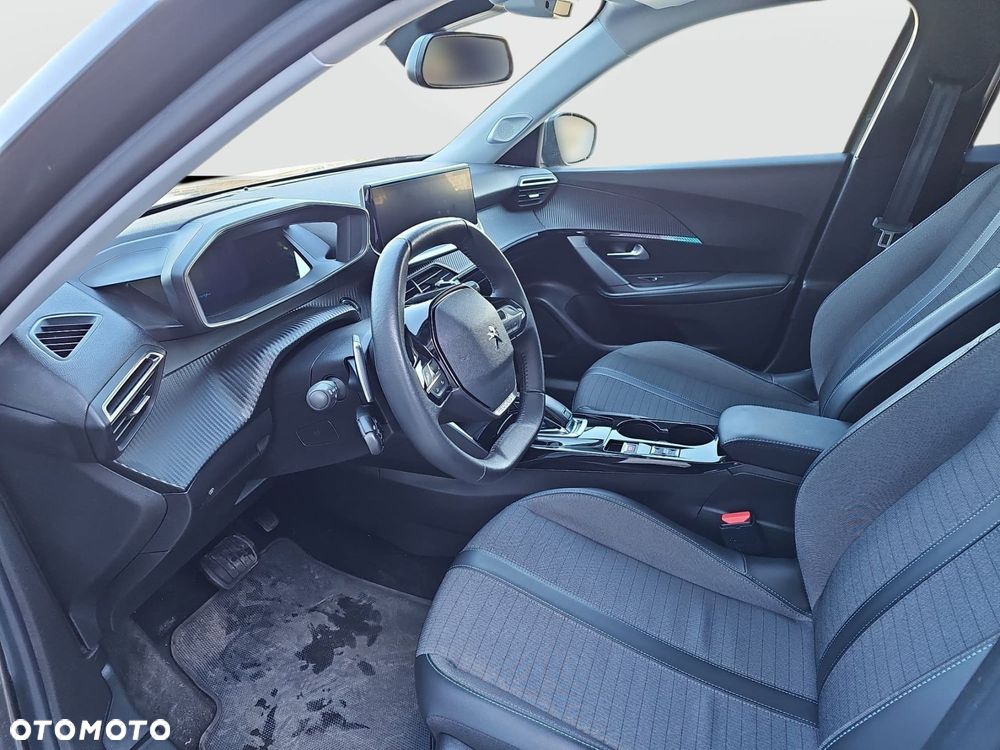 Peugeot 2008 PureTech 130 Allure S&S EAT8 - 15