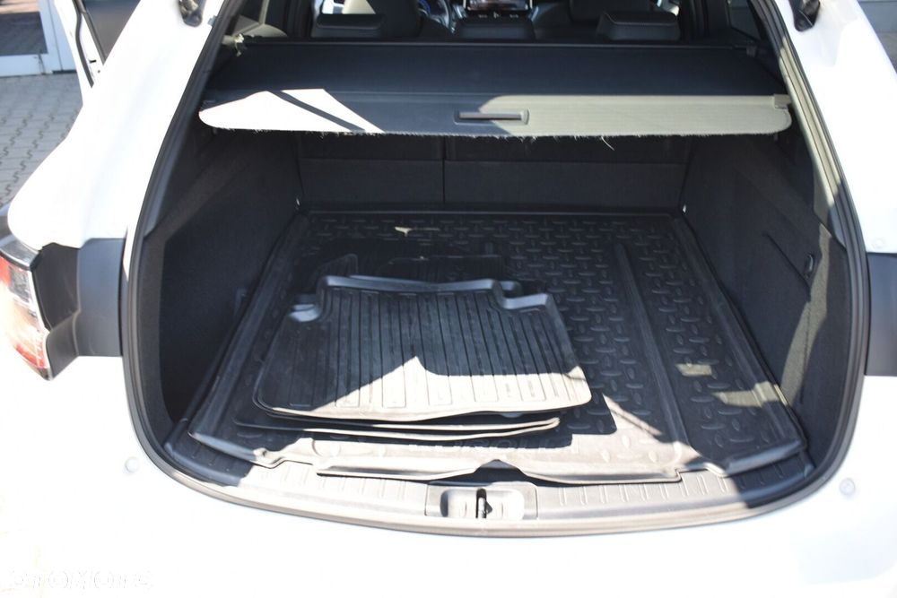 Toyota Corolla 2.0 Hybrid Comfort - 17