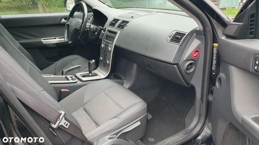 Volvo V50 - 9