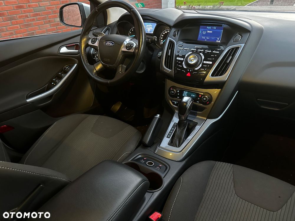 Ford Focus 1.6 TI-VCT SYNC Edition - 12