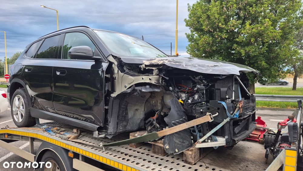 BMW iX1 eDrive20 - 1