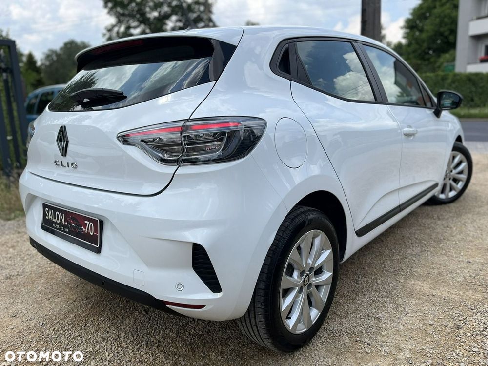 Renault Clio - 2