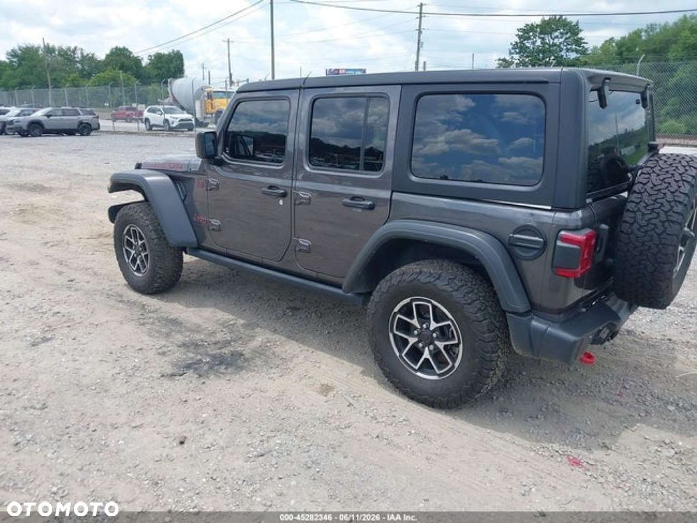 Jeep Wrangler - 4