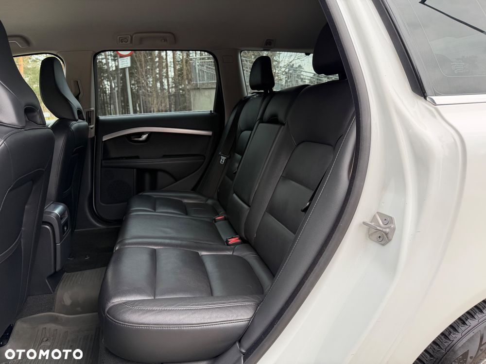 Volvo V70 D4 Geartronic Summum - 22