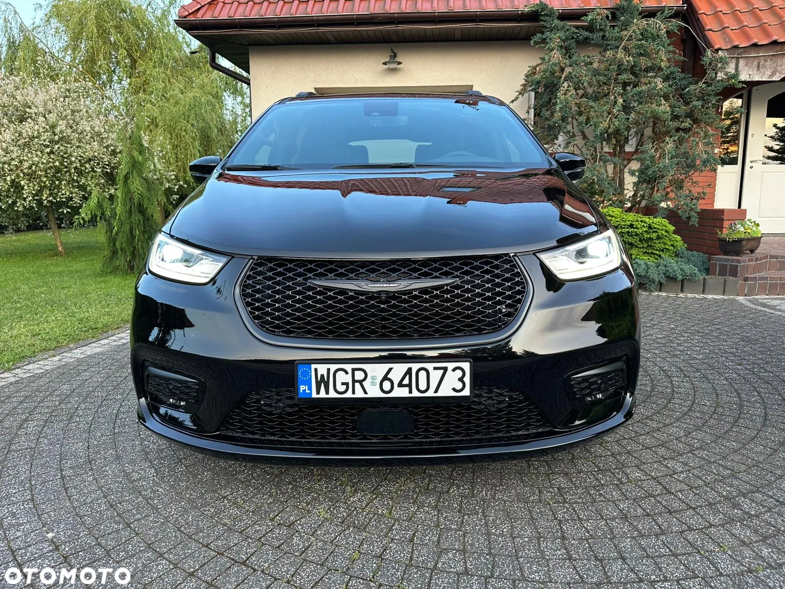 Chrysler Pacifica - 3