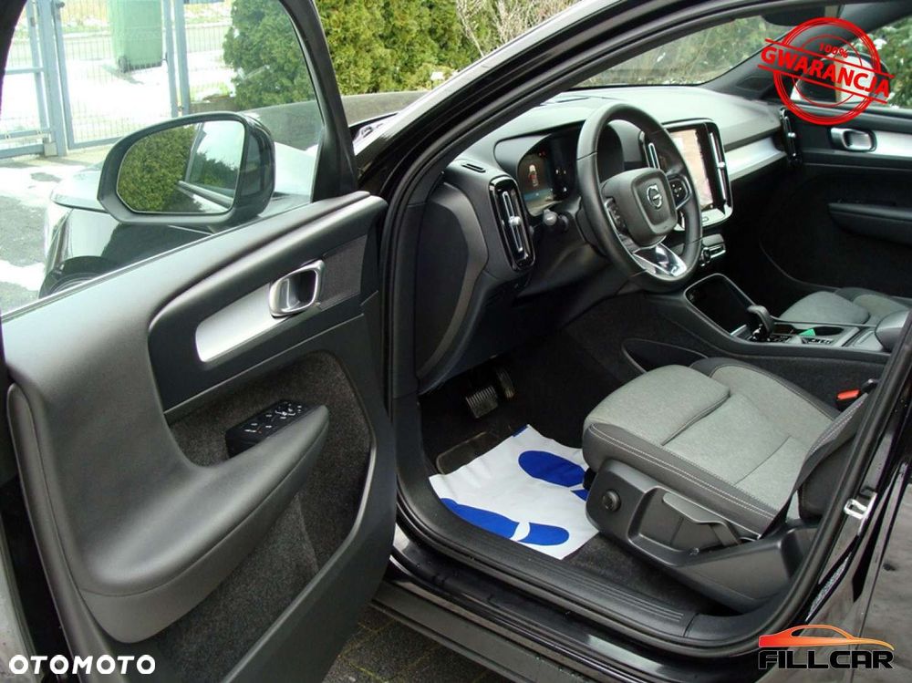 Volvo XC 40 B3 Ultra Dark - 17