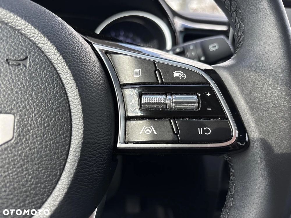 Kia XCeed 1.6 T-GDI Tribute DCT - 20