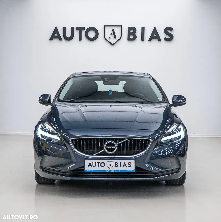 Volvo V40 D2 Aut. Momentum - 22